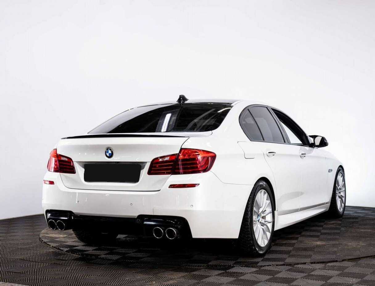 BMW 5 серии 530d xDrive, 2016 Фото №6