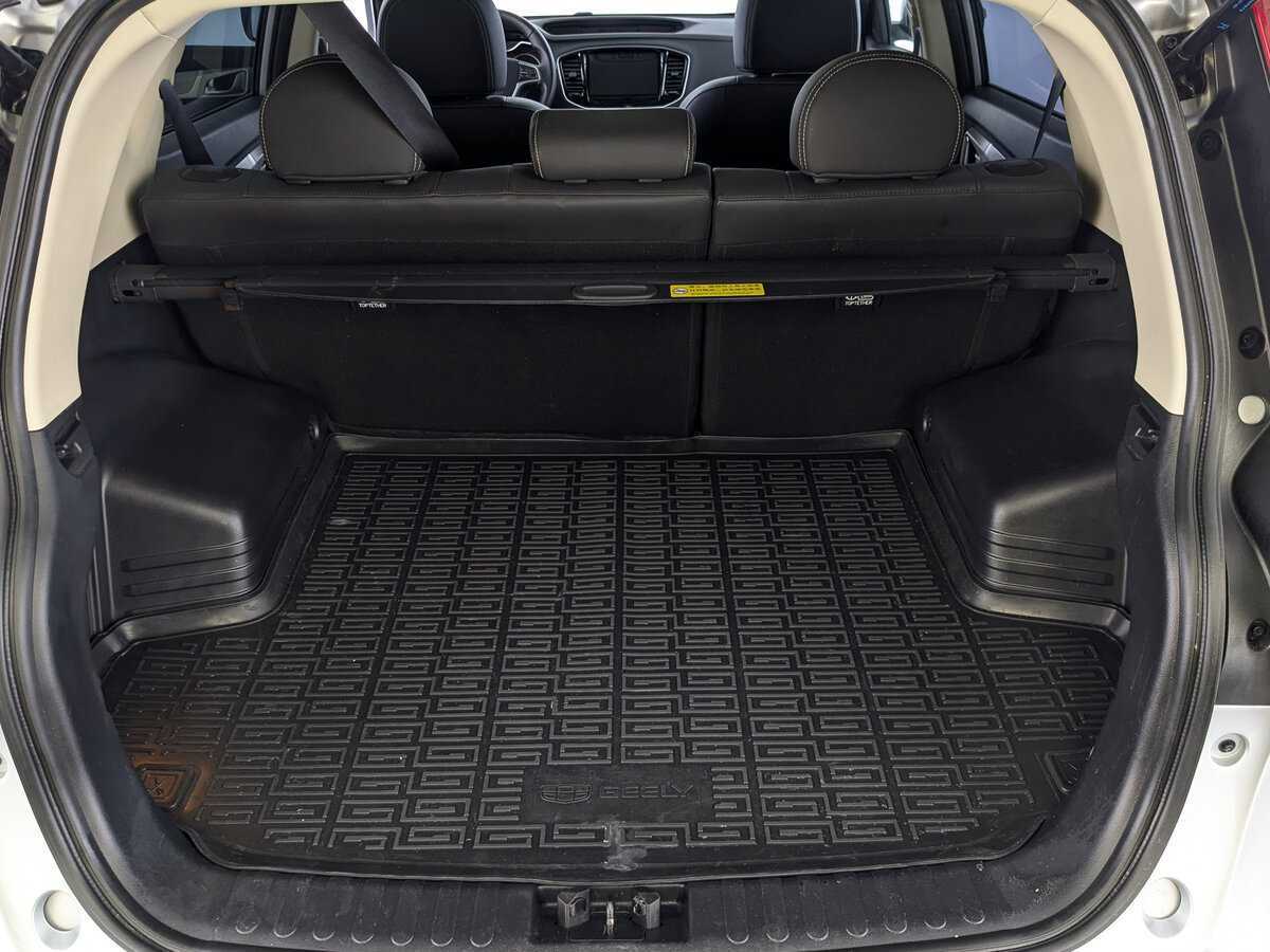 Geely Emgrand X7, 2020 Фото №10