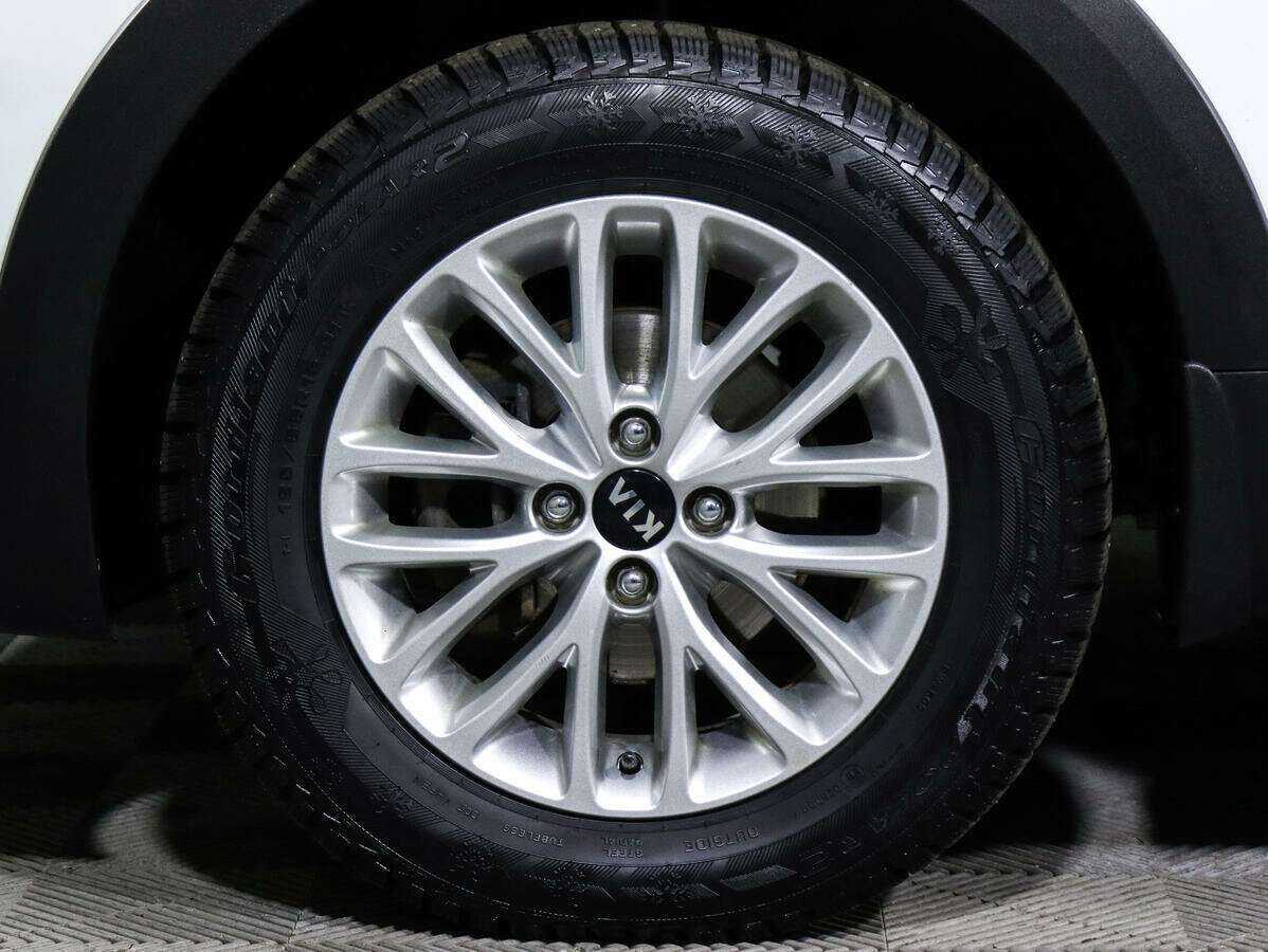 Kia Rio X-Line, 2019 Фото №23