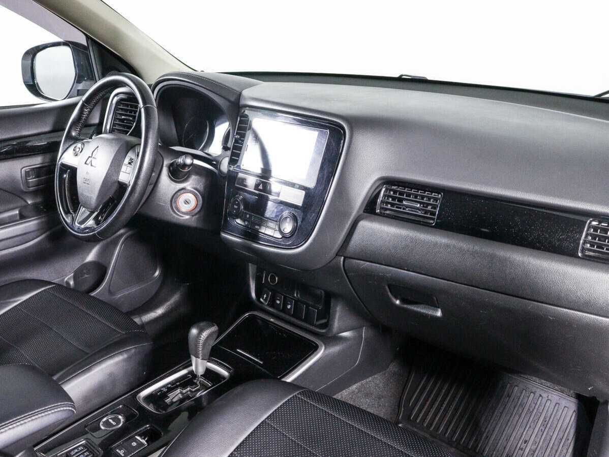 Mitsubishi Outlander, 2019 Фото №7