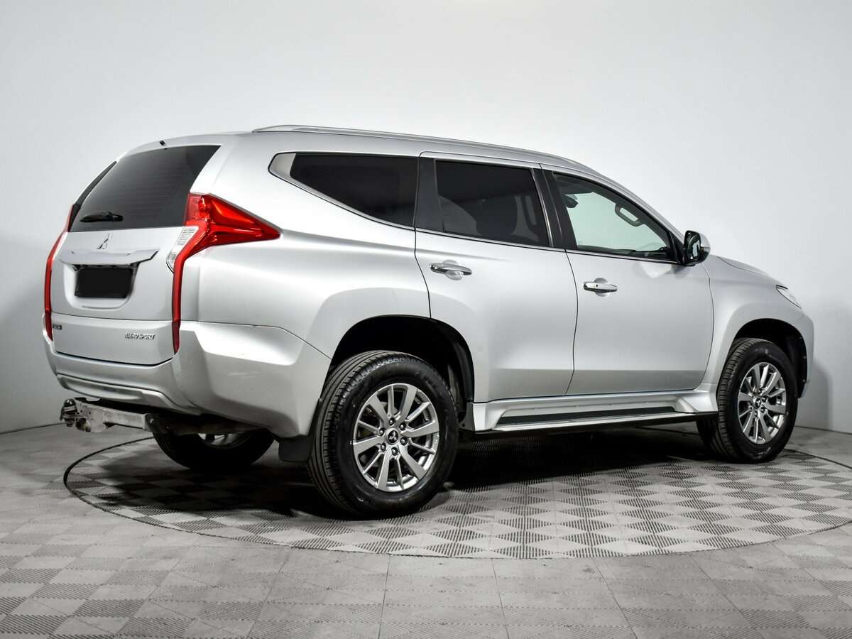Mitsubishi Pajero Sport, 2018 Фото №4