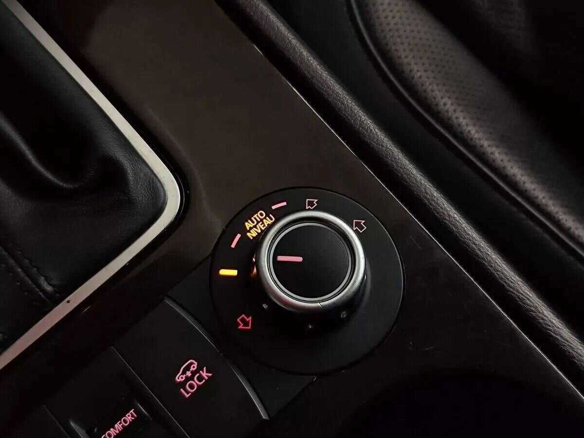 Volkswagen Touareg, 2014 Фото №16