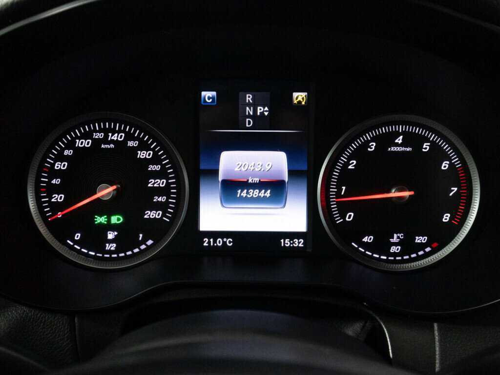 Mercedes-Benz C-Класс 200, 2015 Фото №12