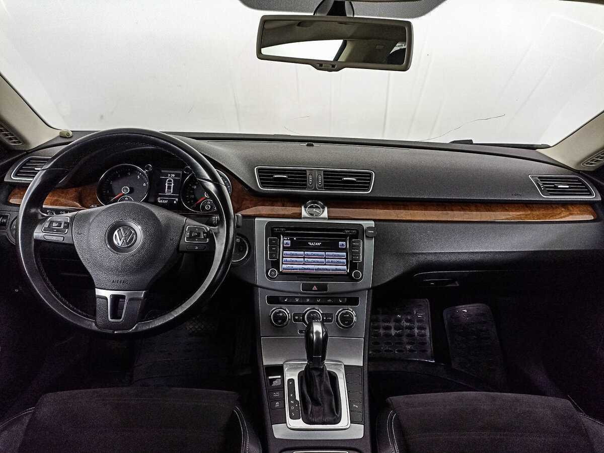 Volkswagen Passat CC, 2013 Фото №12