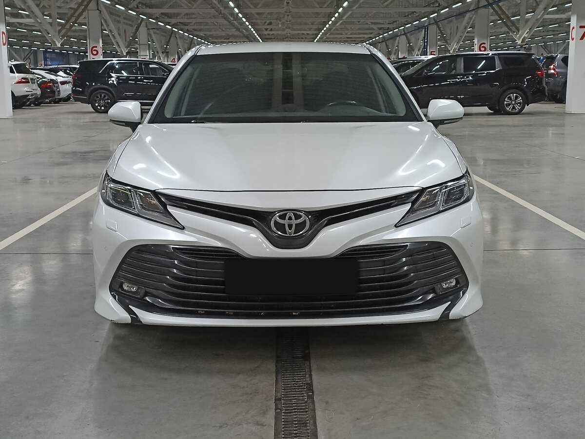 Toyota Camry, 2019 Фото №2