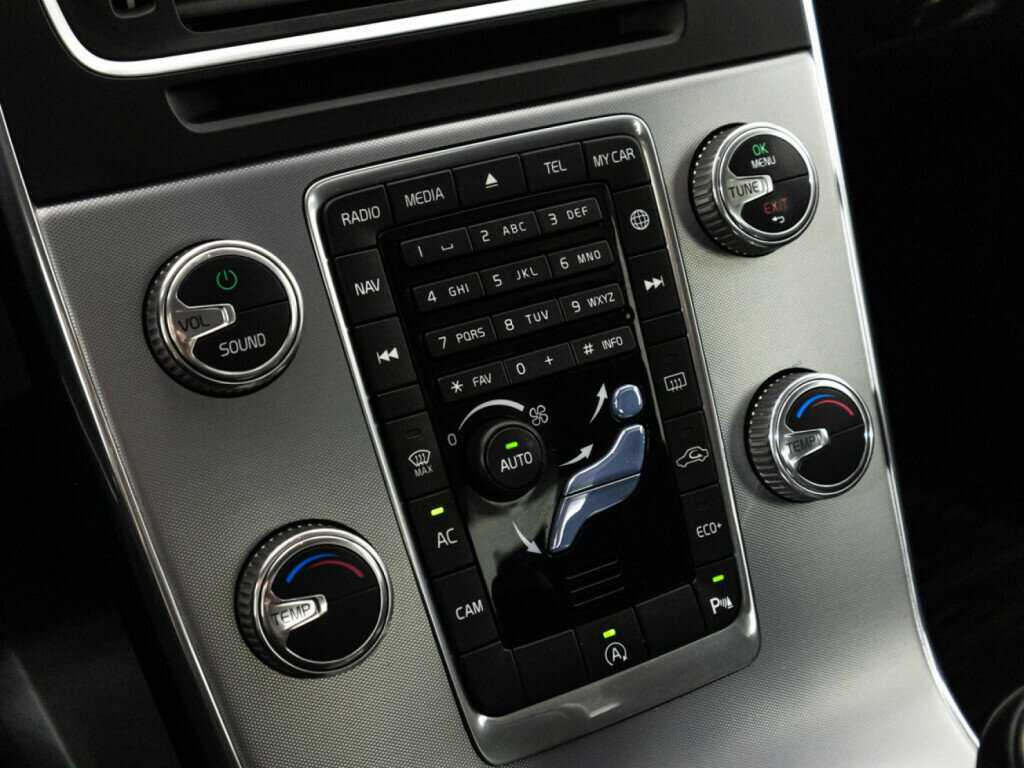 Volvo S60, 2017 Фото №17