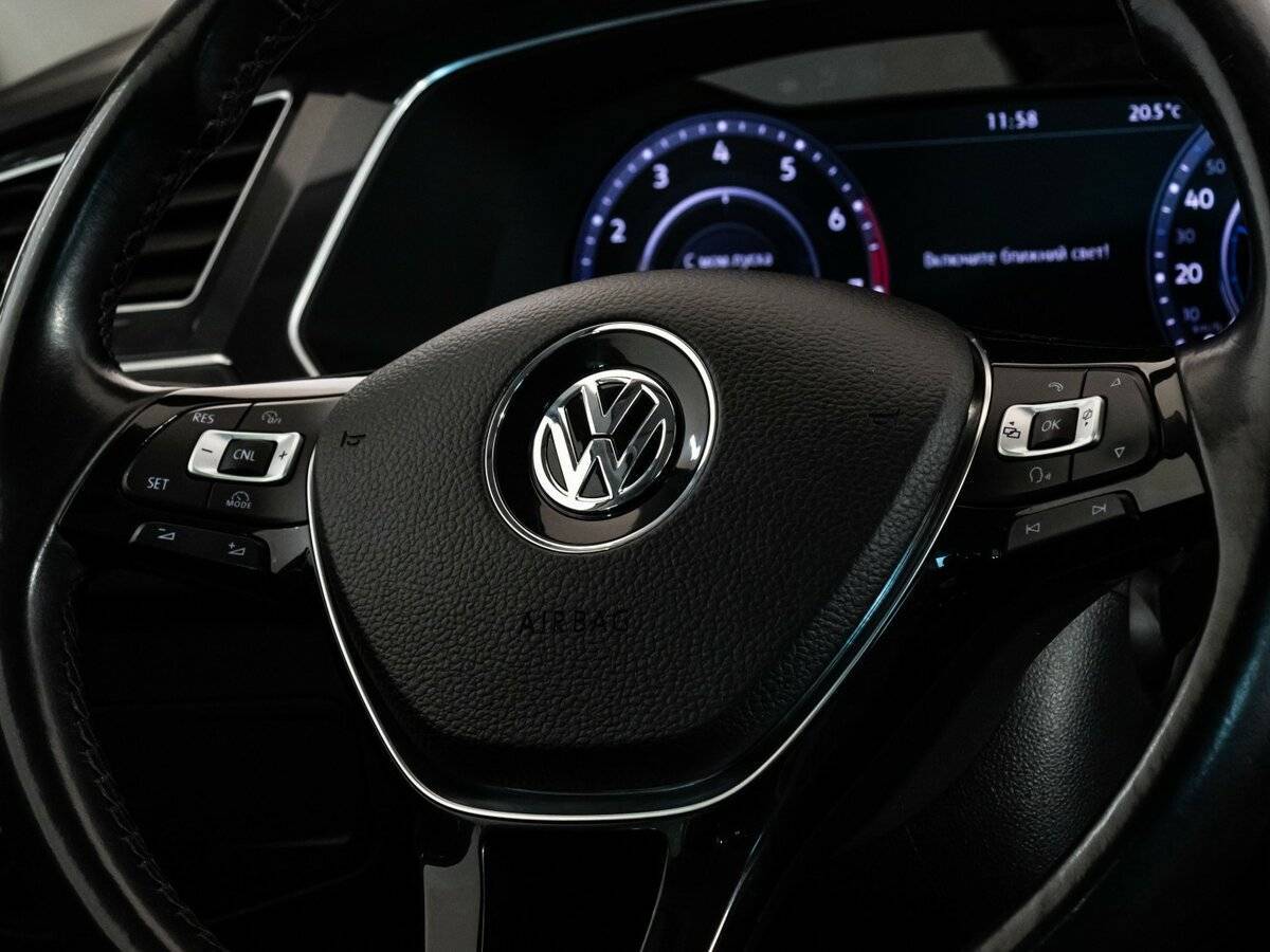 Volkswagen Tiguan, 2017 Фото №11