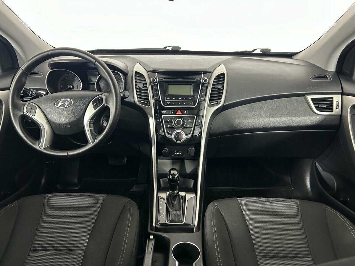 Hyundai i30, 2012 Фото №7