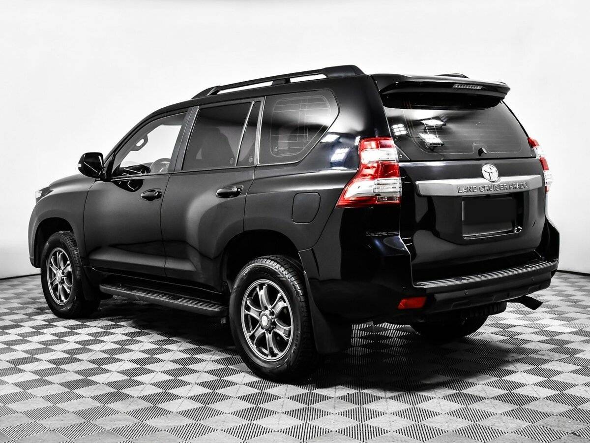 Toyota Land Cruiser Prado 150 Series Рестайлинг 1, 2013 Фото №6