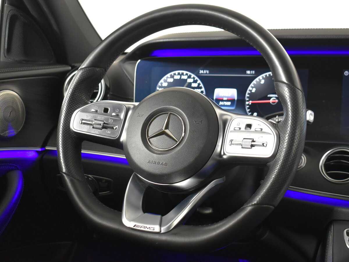 Mercedes-Benz E-Класс 200, 2019 Фото №11
