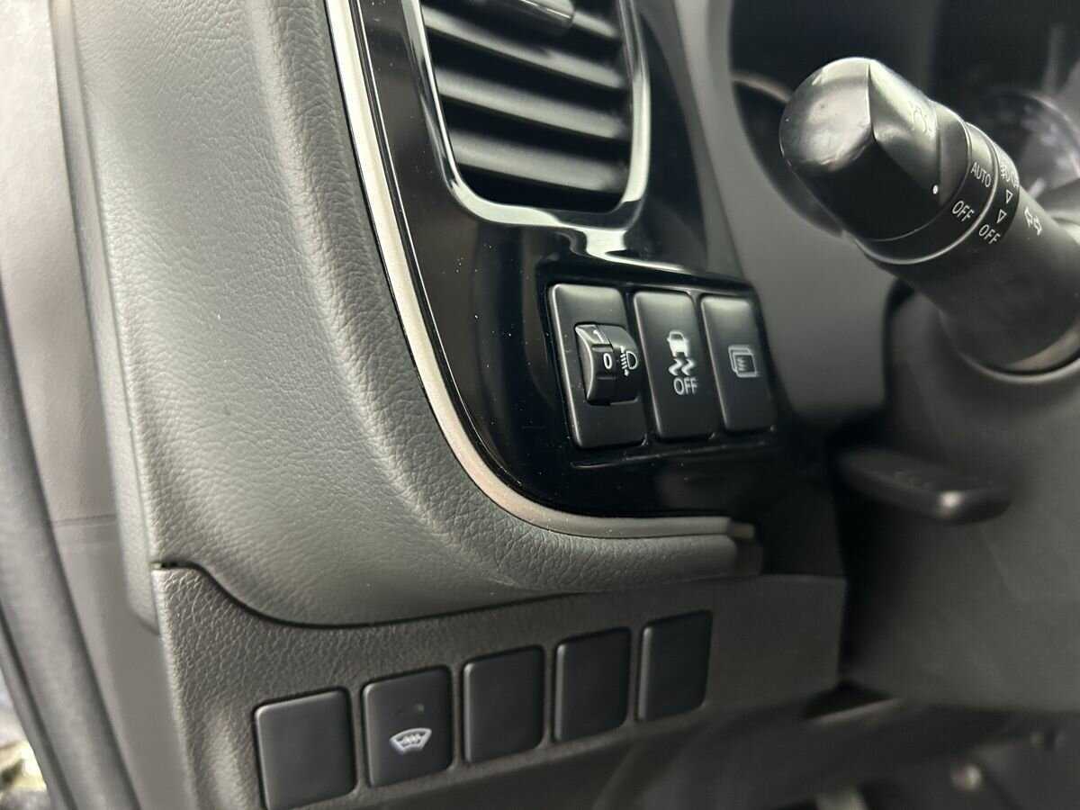Mitsubishi Outlander, 2015 Фото №8