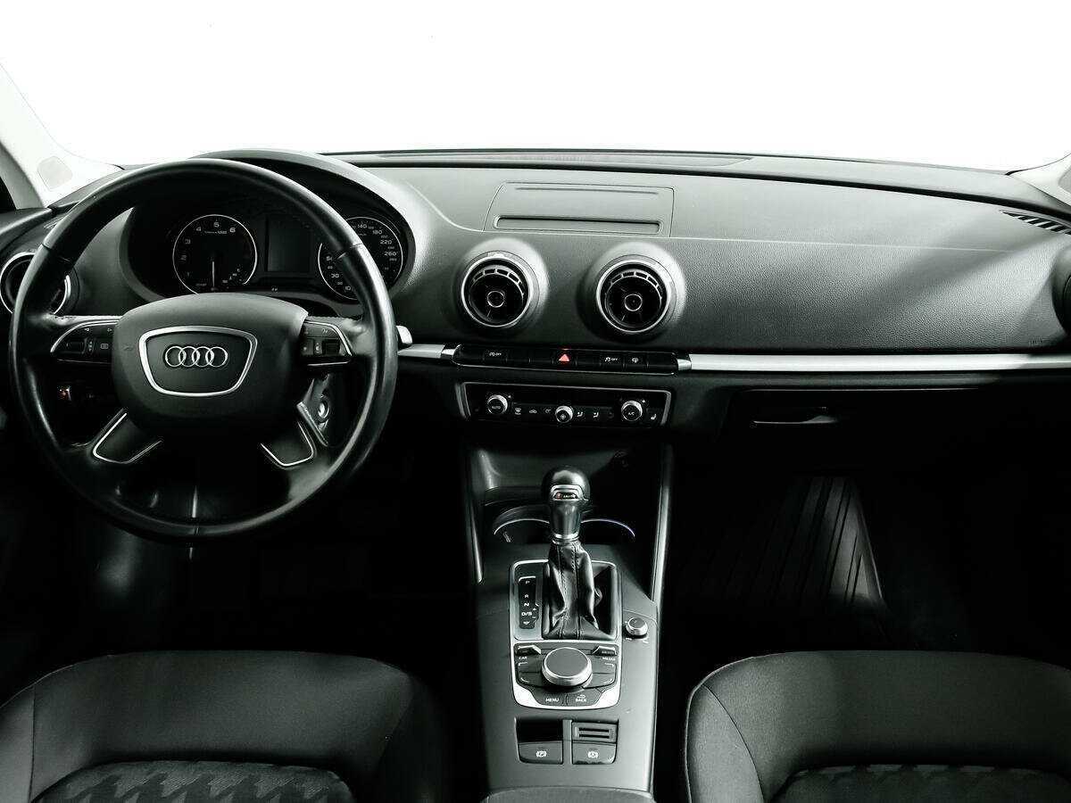 Audi A3, 2016 Фото №11