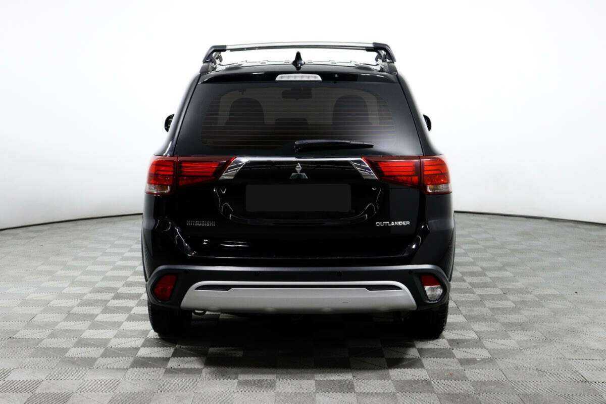 Mitsubishi Outlander, 2018 Фото №6