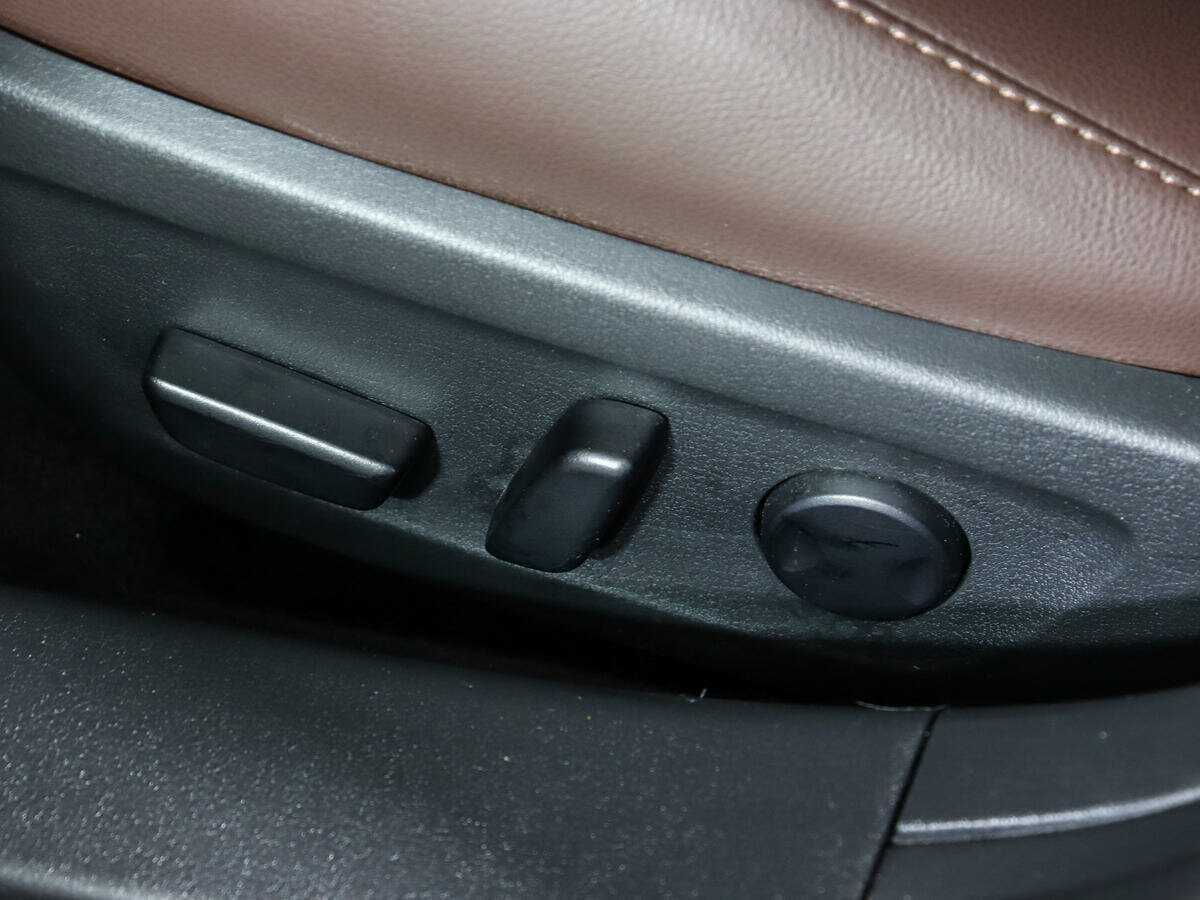 Mazda 3, 2019 Фото №18