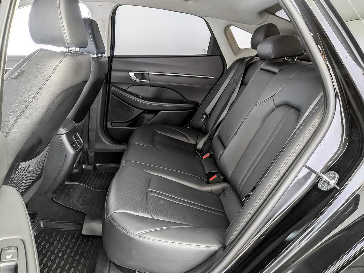 Hyundai Sonata, 2022 Фото №10