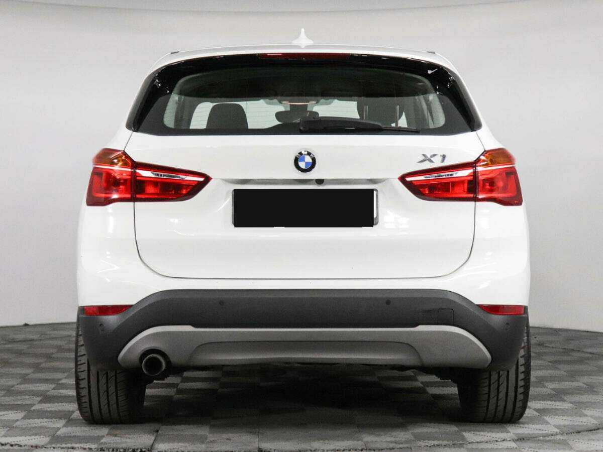 BMW X1 18i sDrive, 2017 Фото №4