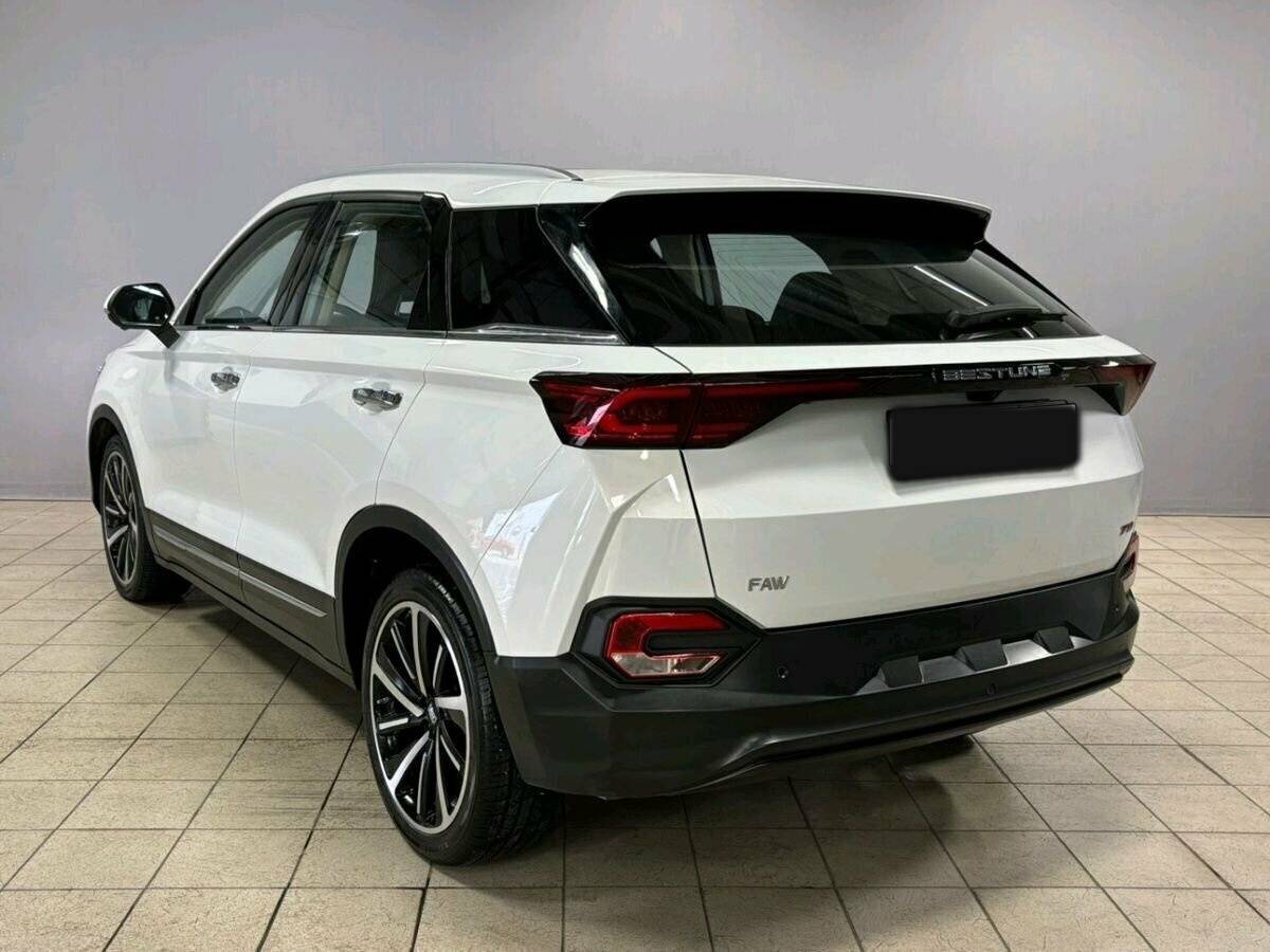 FAW Bestune T77, 2023 Фото №7