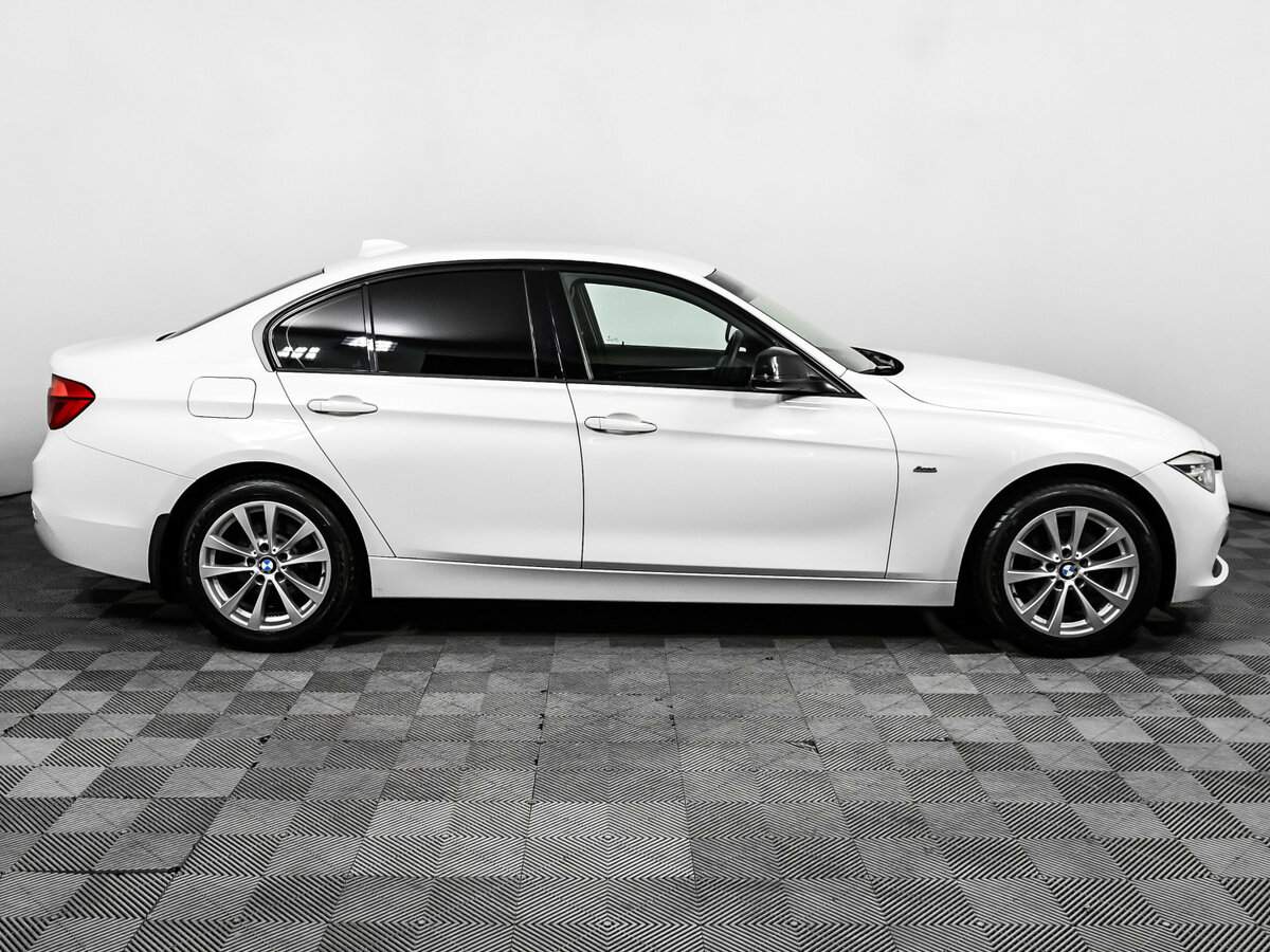BMW 3 серии 320d xDrive, 2017 Фото №4