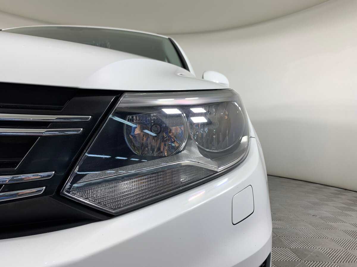 Volkswagen Tiguan, 2015 Фото №10