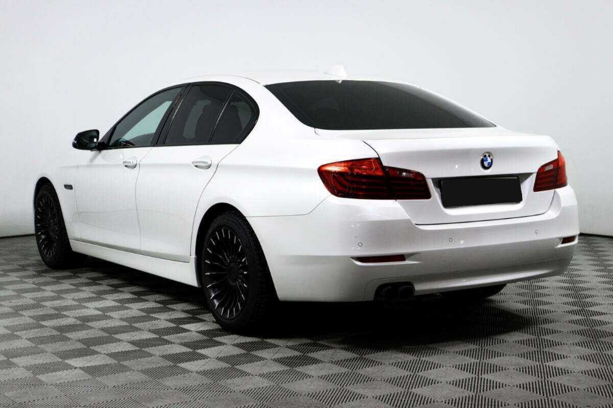 BMW 5 серии 528i xDrive, 2016 Фото №7