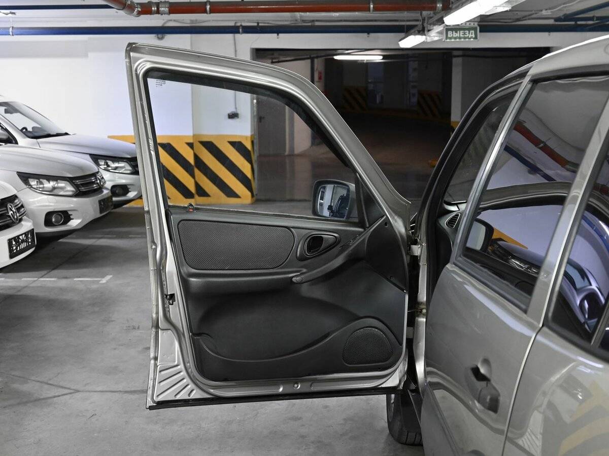 Chevrolet Niva, 2014 Фото №6