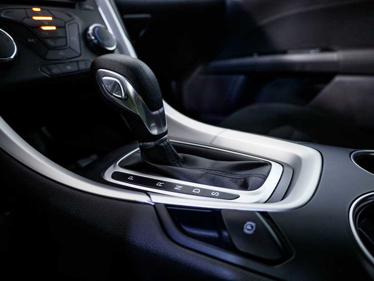 Ford Mondeo, 2017 Фото №16