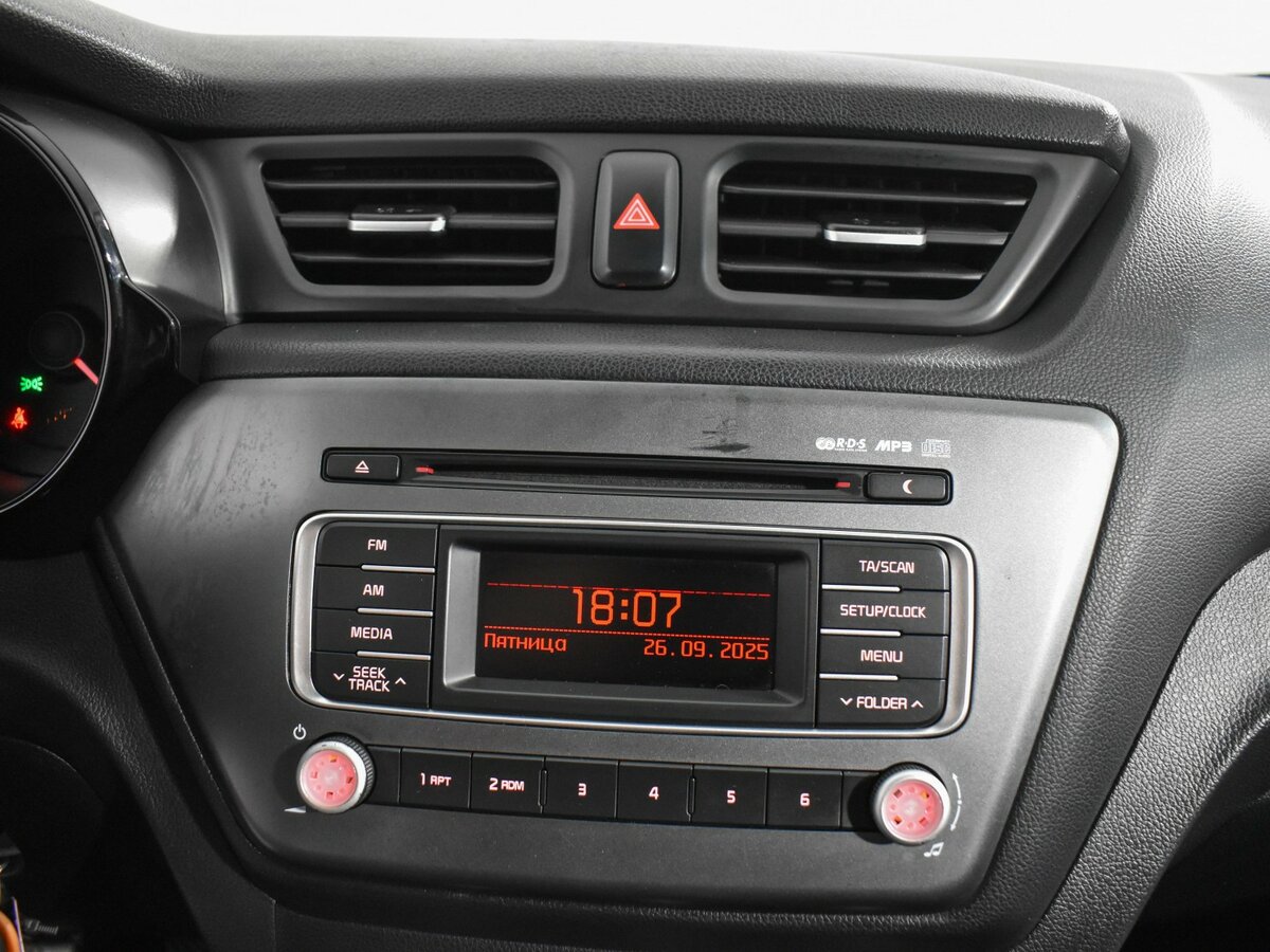 Kia Rio III Рестайлинг, 2016 Фото №14