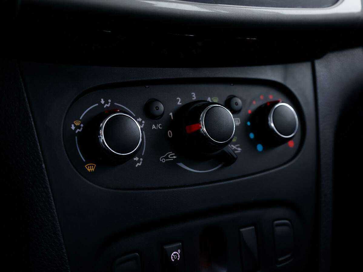 Renault Sandero Stepway, 2018 Фото №16