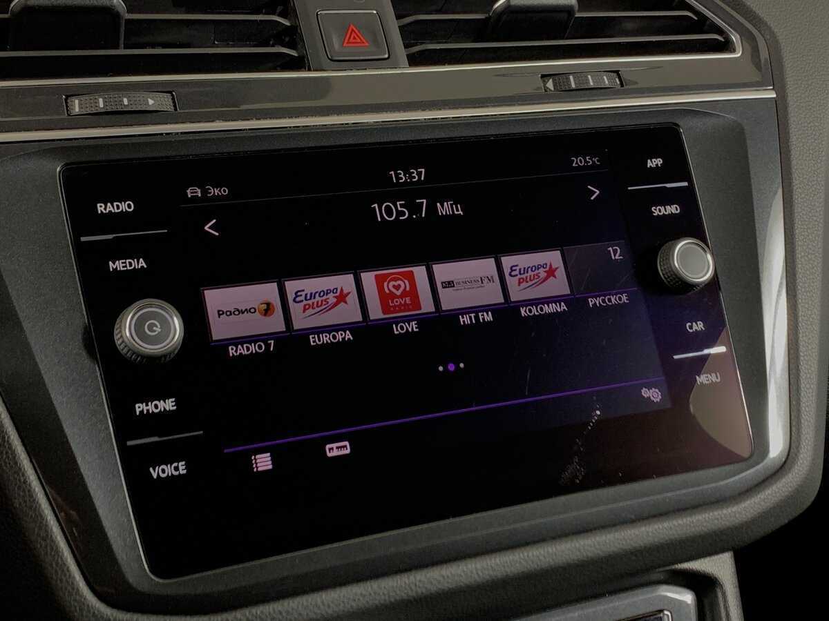 Volkswagen Tiguan, 2018 Фото №15