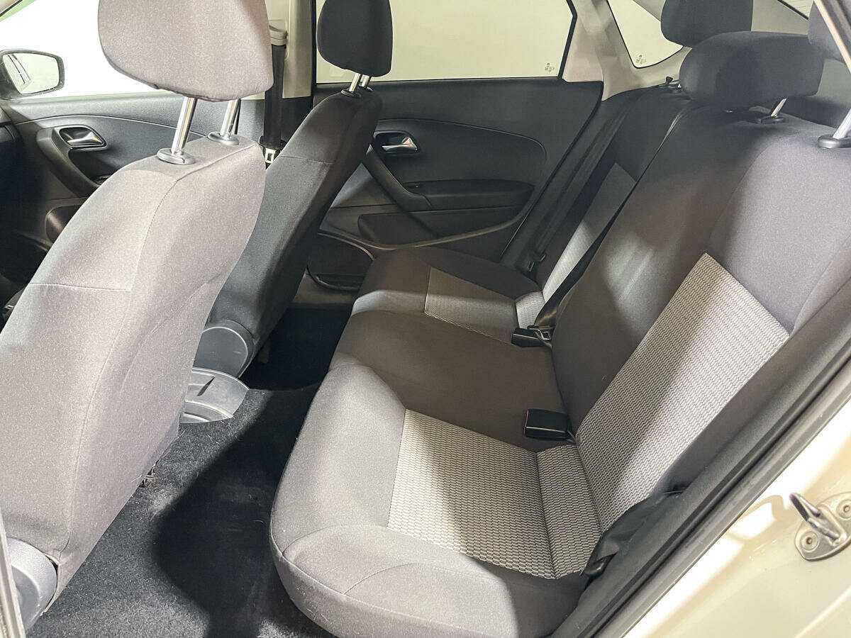 Volkswagen Polo, 2012 Фото №10