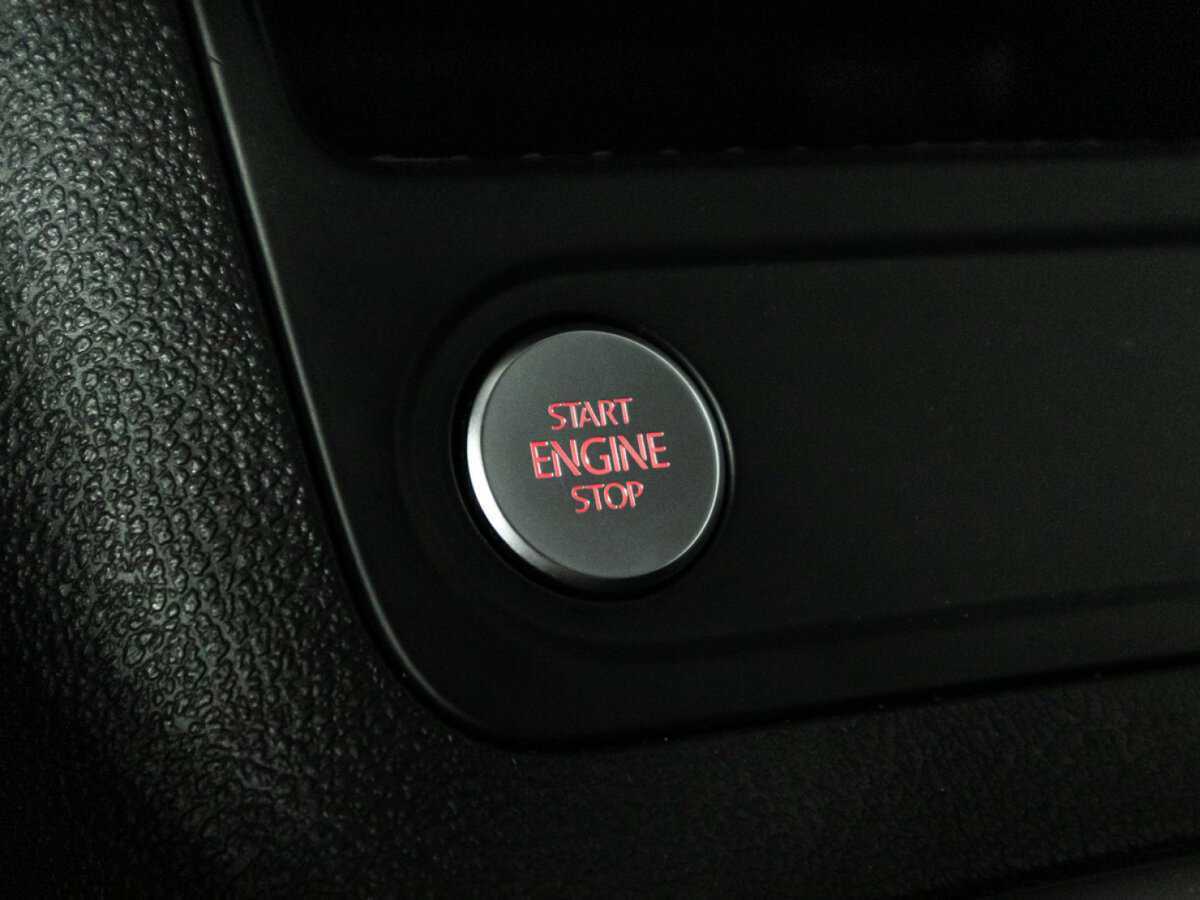 Volkswagen Tiguan, 2015 Фото №18