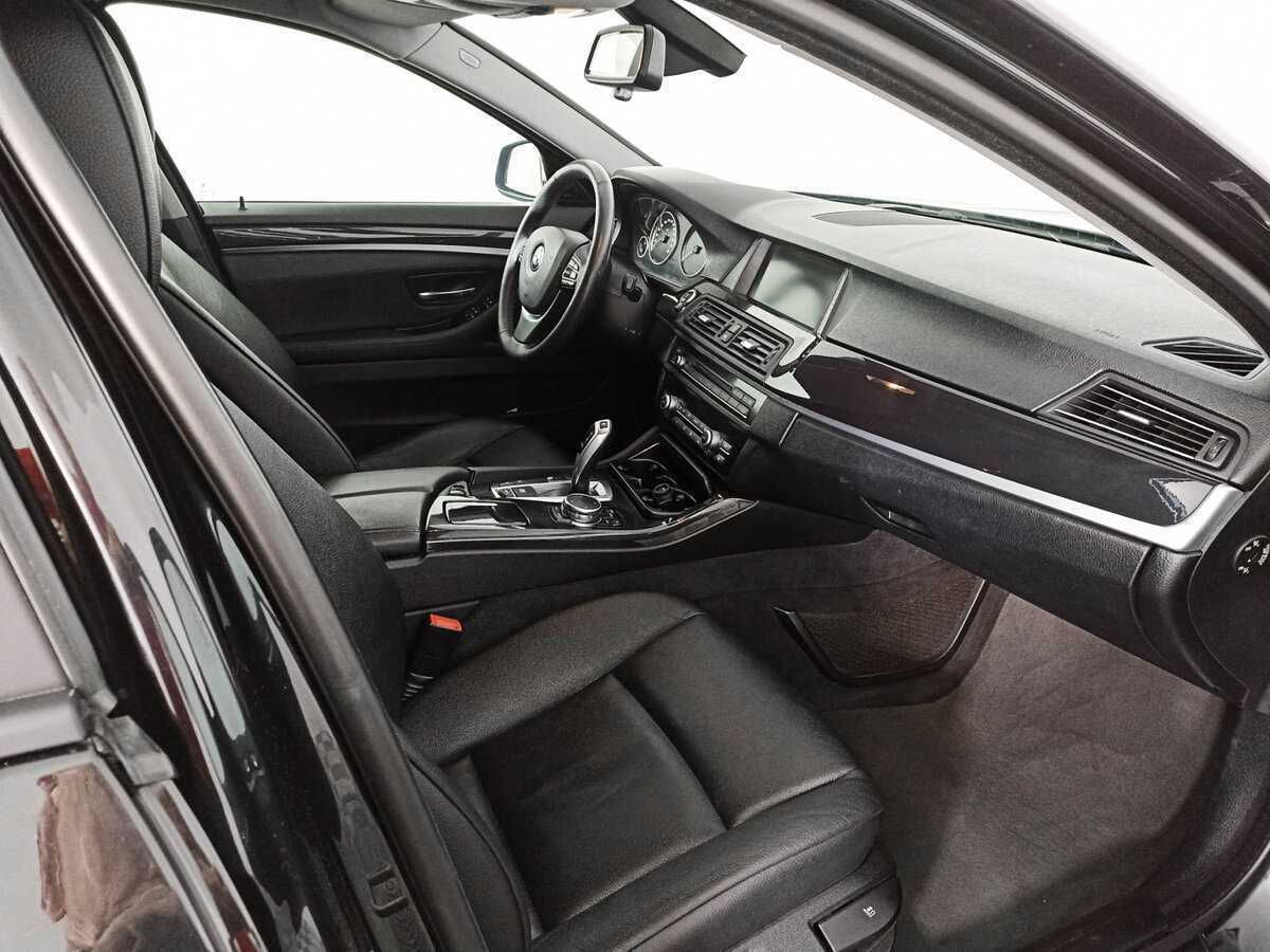 BMW 5 серии 528i xDrive, 2012 Фото №7