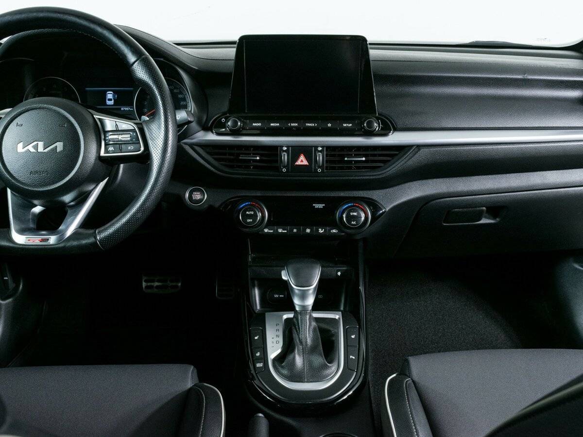 Kia Cerato, 2021 Фото №9