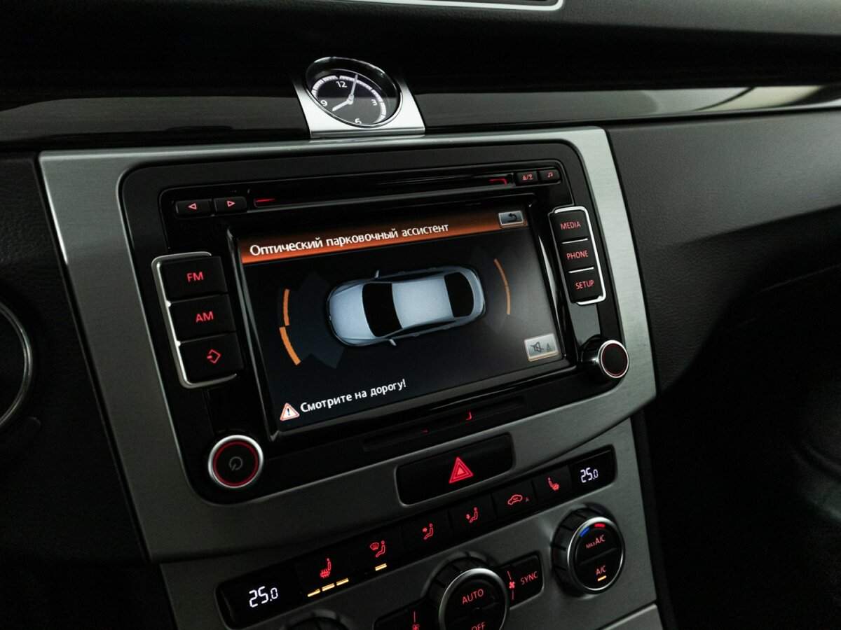 Volkswagen Passat CC, 2014 Фото №15