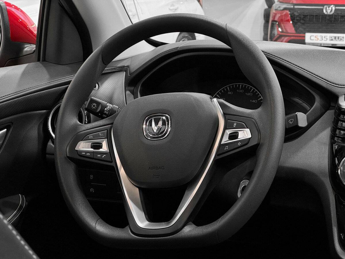 Changan Alsvin, 2023 Фото №7