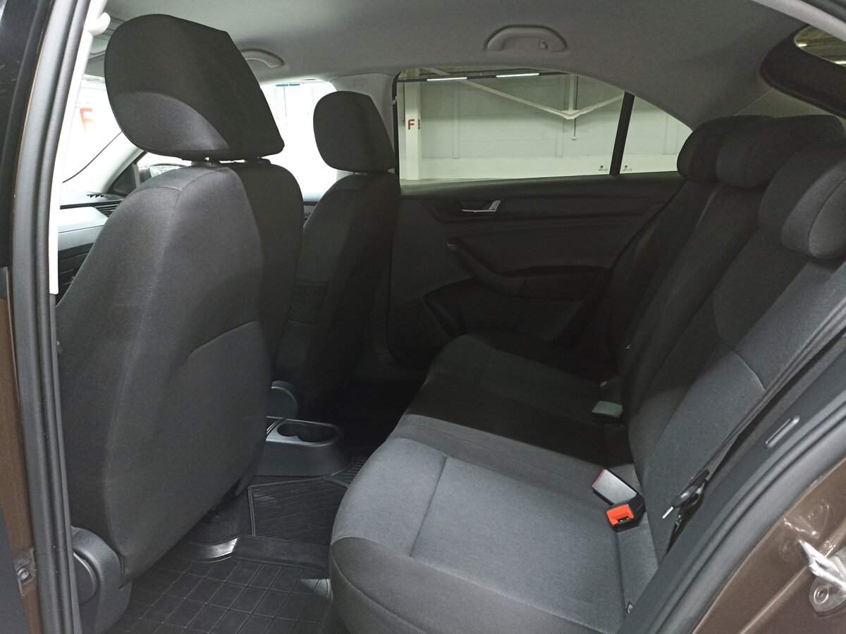 Skoda Rapid, 2019 Фото №12