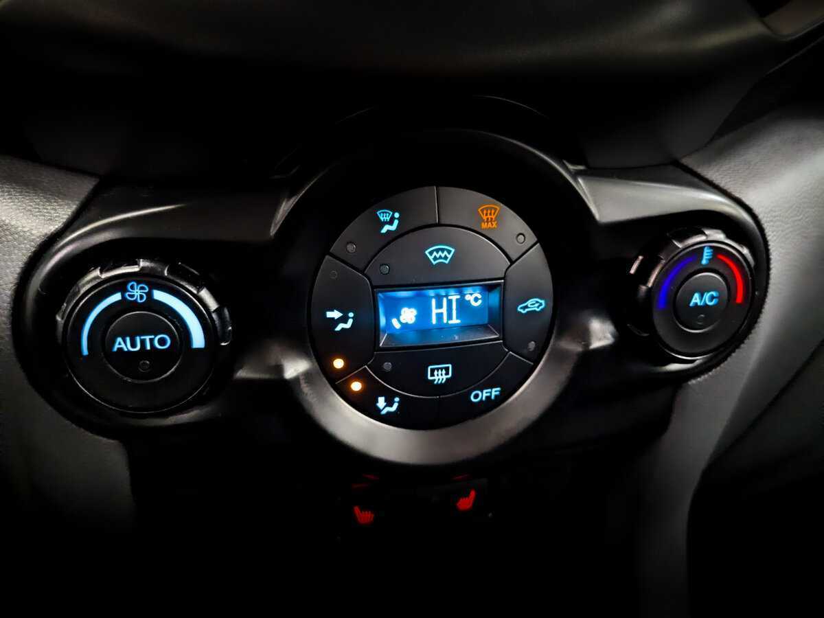 Ford EcoSport, 2016 Фото №23