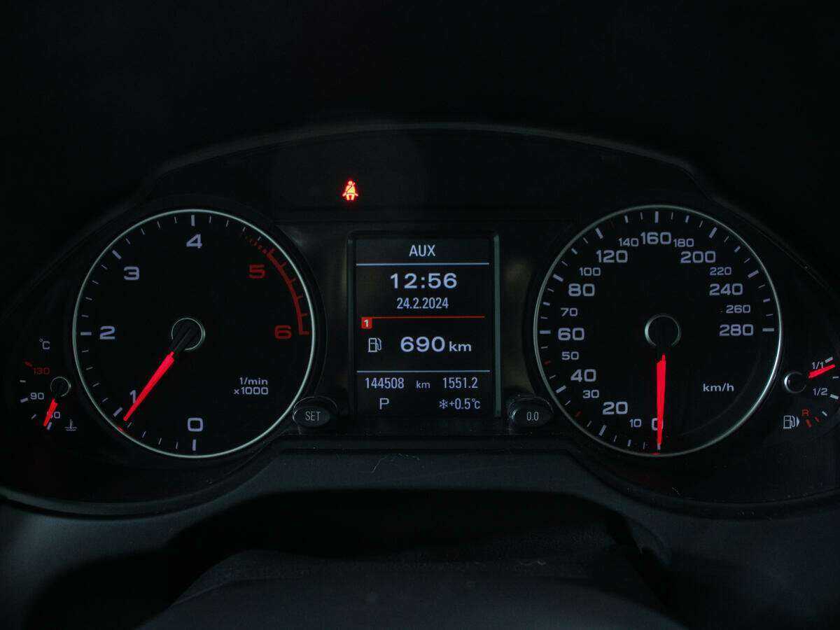 Audi Q5, 2014 Фото №8