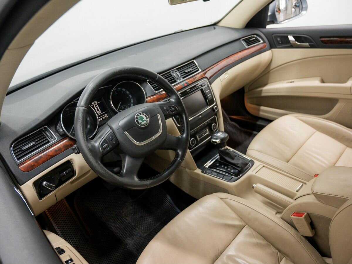 Skoda Superb, 2012 Фото №14
