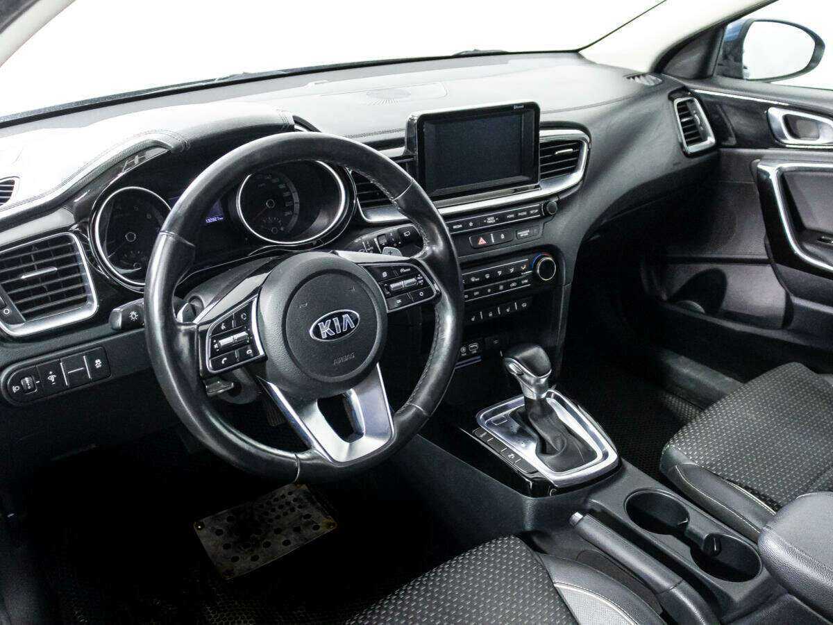 Kia Ceed, 2019 Фото №11