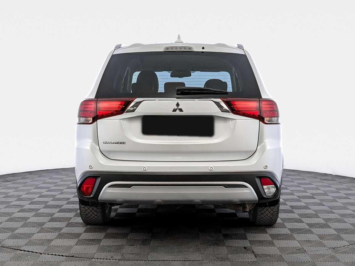 Mitsubishi Outlander, 2021 Фото №6
