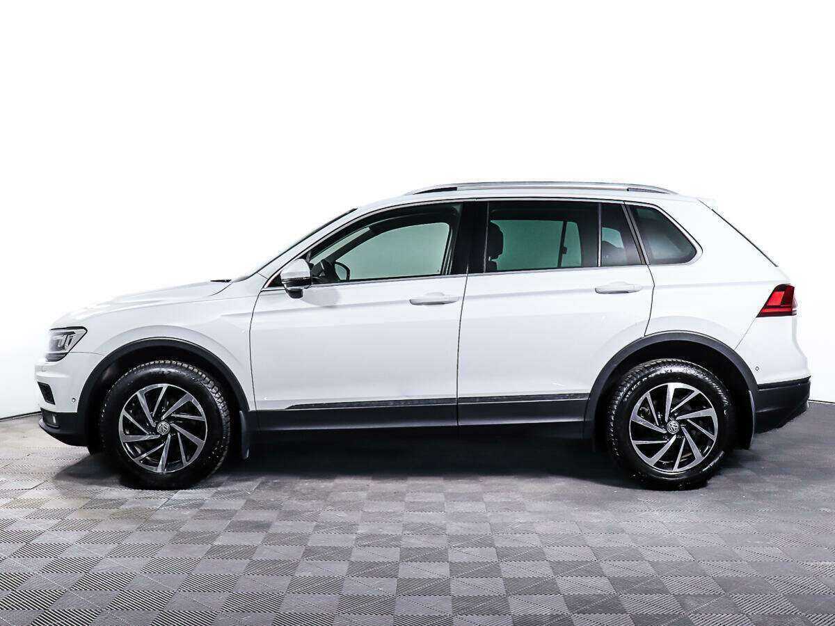 Volkswagen Tiguan, 2018 Фото №8