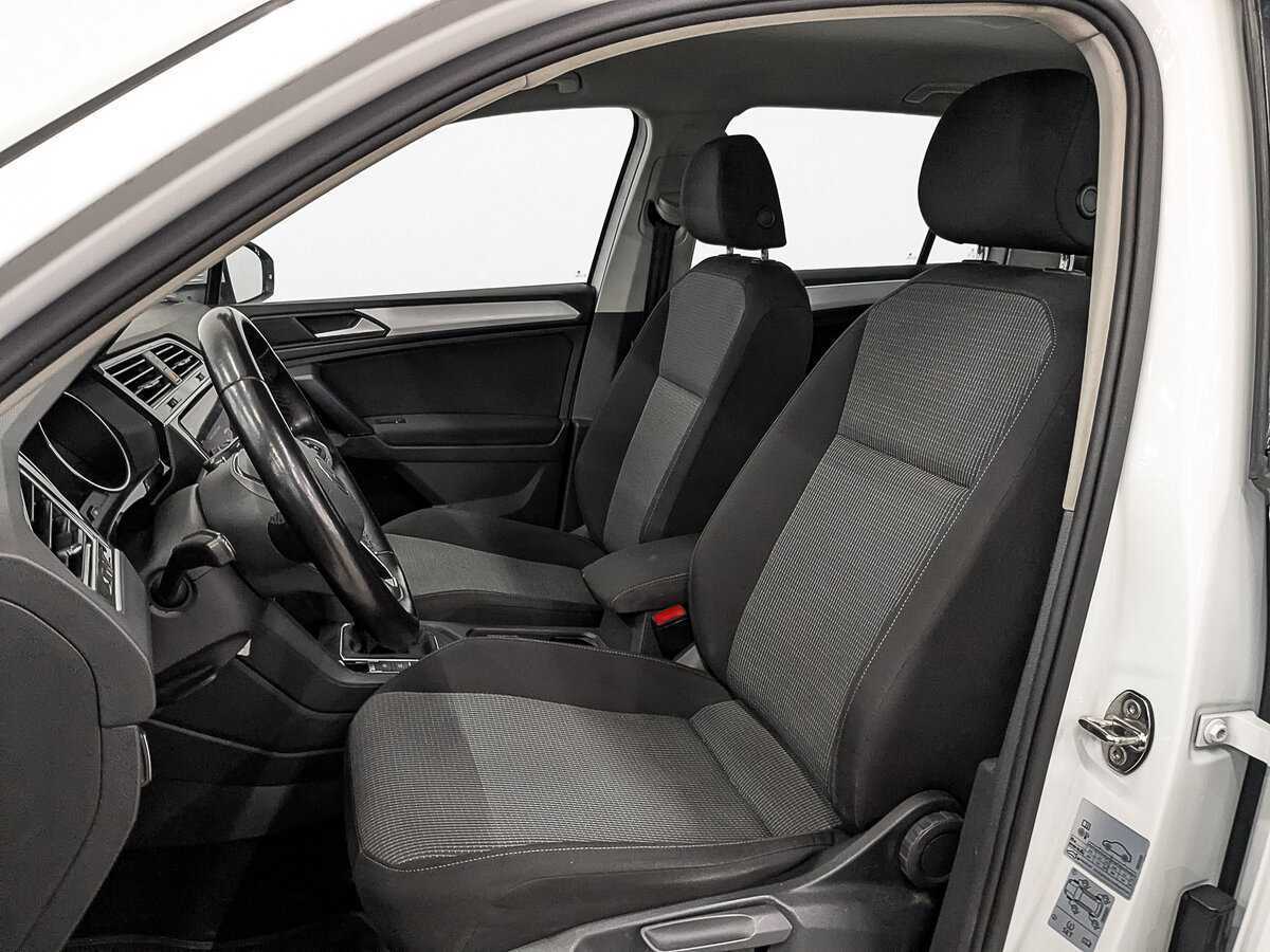 Volkswagen Tiguan, 2021 Фото №18