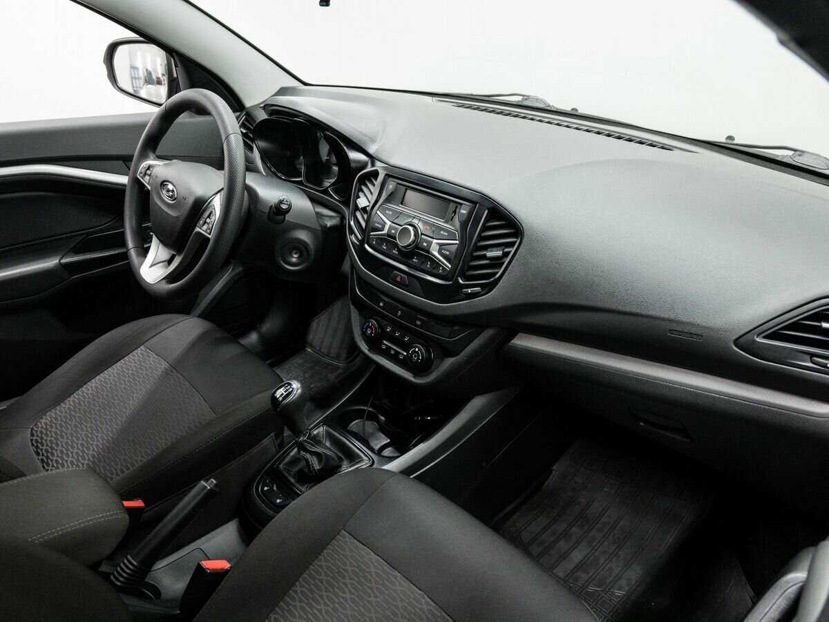 Lada (ВАЗ) Vesta SW, 2019 Фото №8