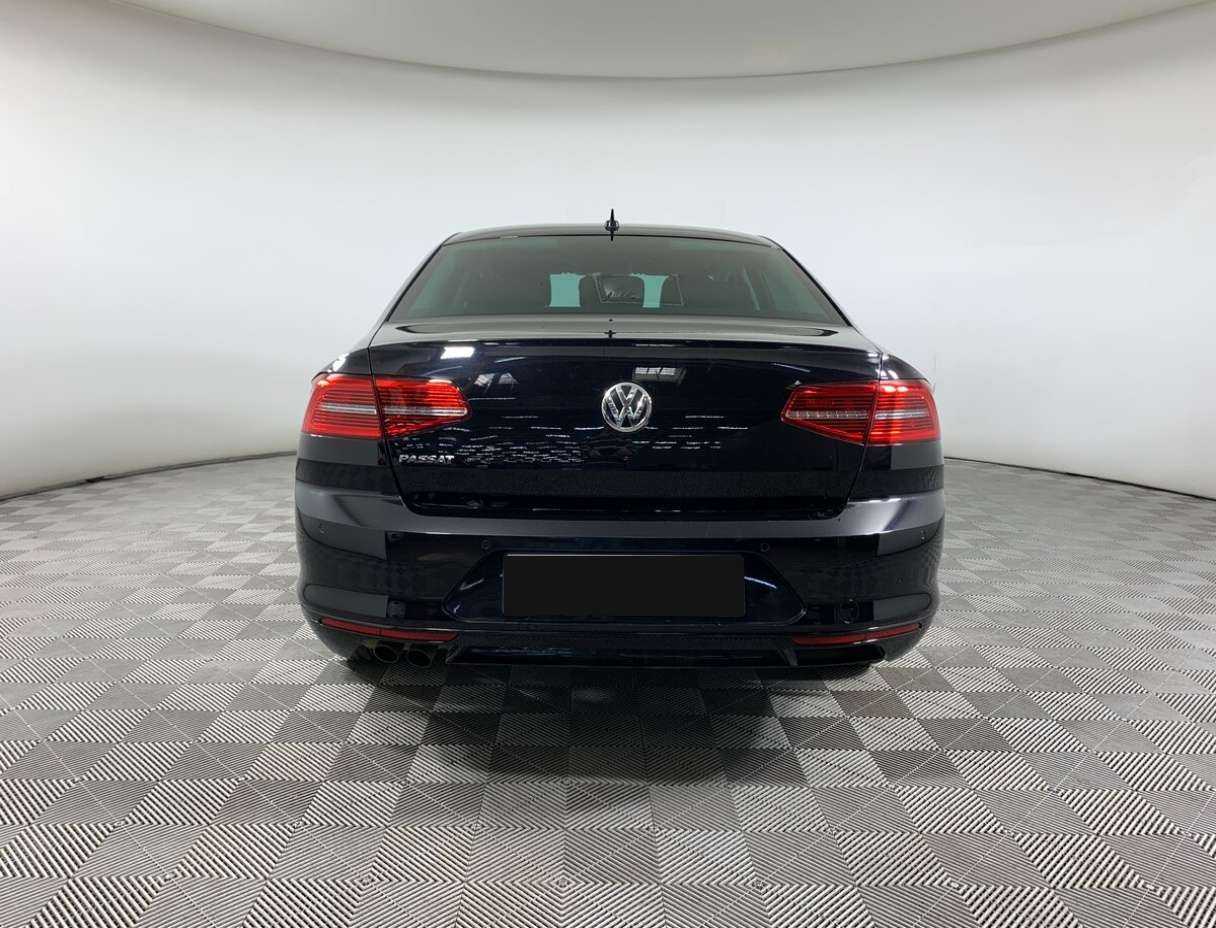 Volkswagen Passat, 2019 Фото №6