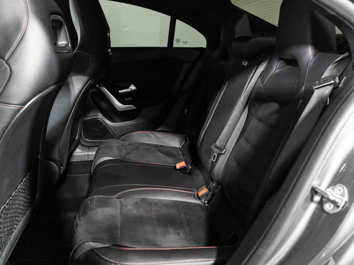 Mercedes-Benz CLA 200, 2019 Фото №7