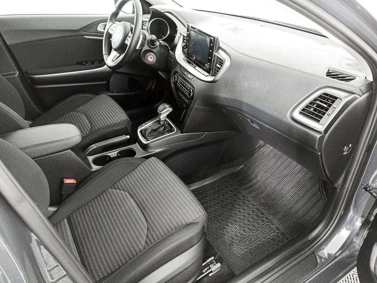 Kia Ceed, 2022 Фото №9