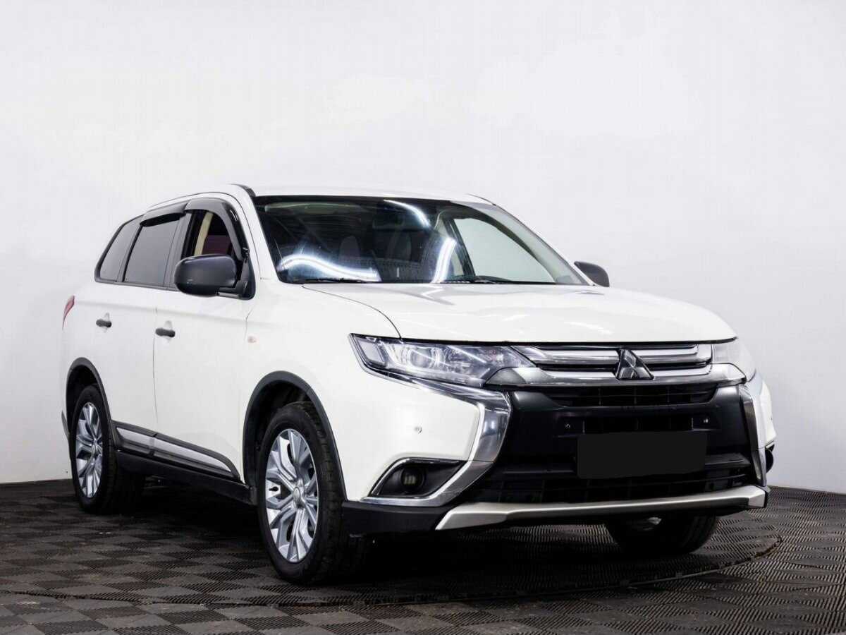 Mitsubishi Outlander, 2018 Фото №3