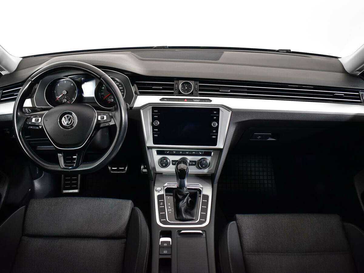 Volkswagen Passat DSG7, 2018 Фото №12