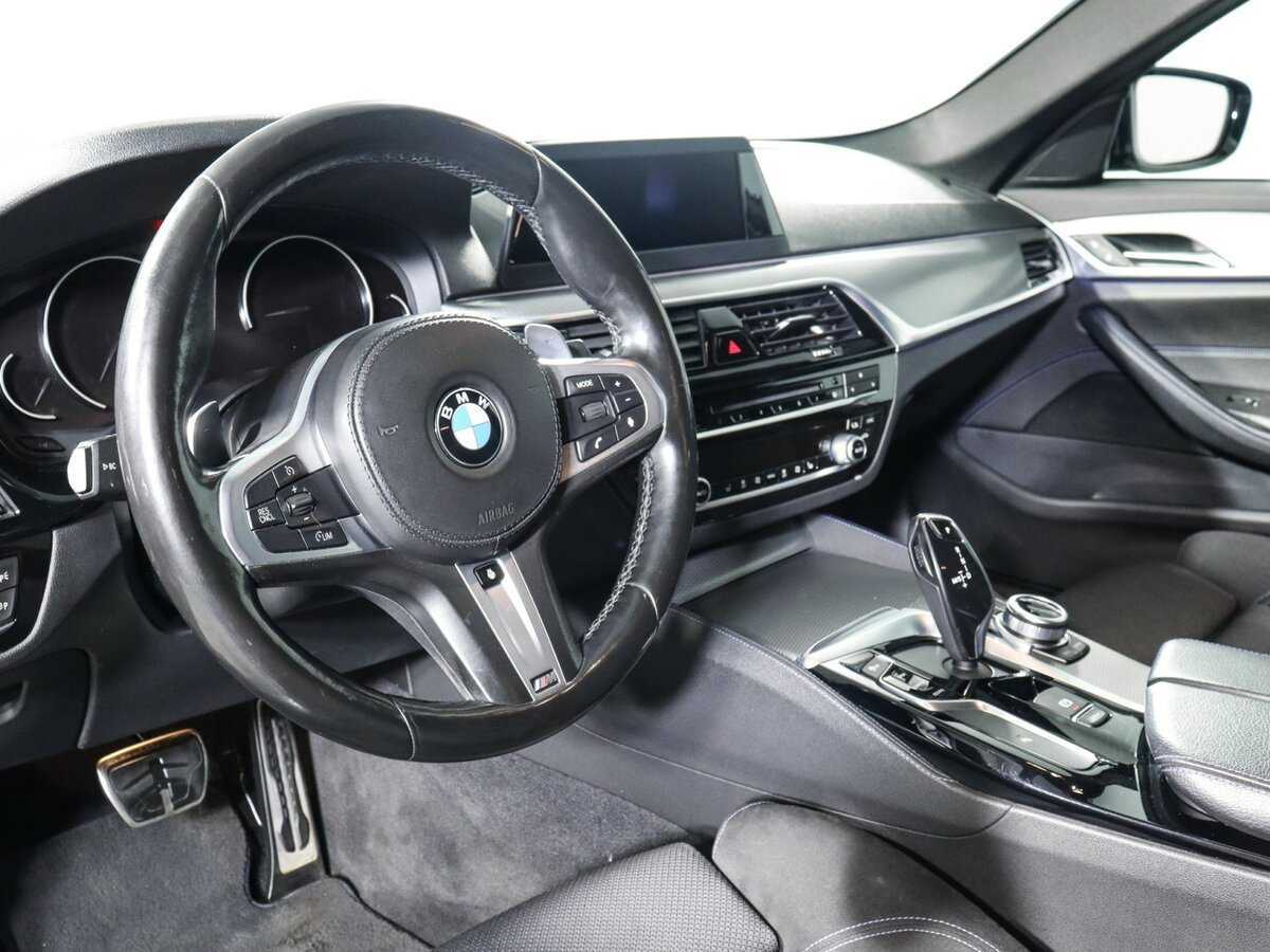 BMW 5 серии 520d xDrive, 2018 Фото №10